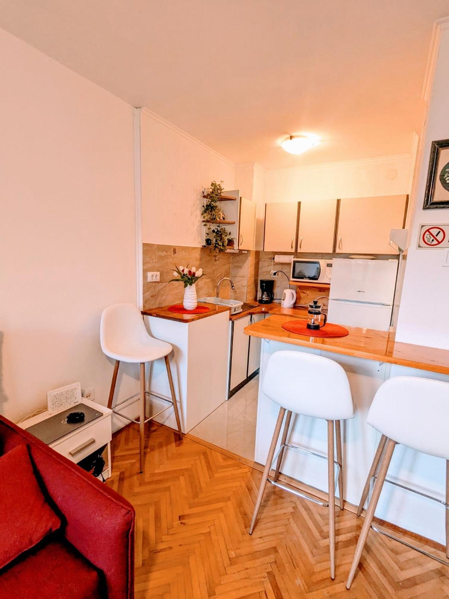 Demass - Cozy, Free Parking&wifi Apartament *